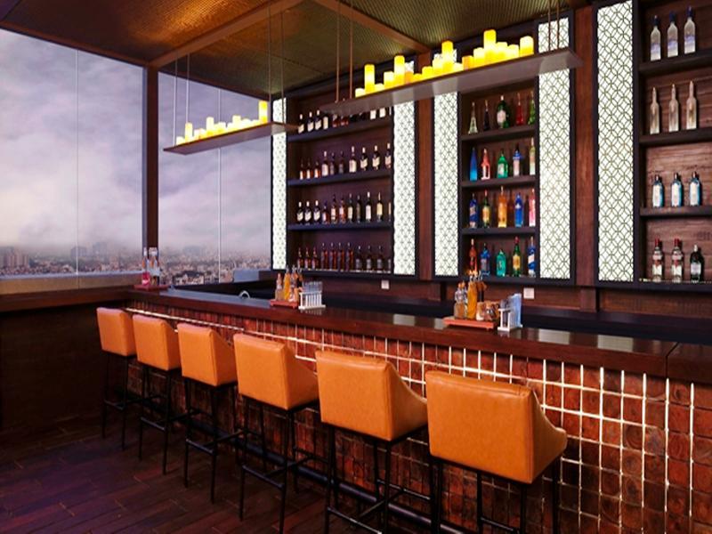 Hotel Doubletree By Hilton Gurugram Baani Square à Gurgaon Extérieur photo